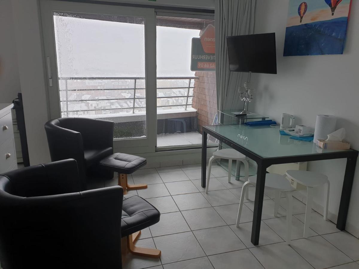 Beachfront Studio In Blankenberg Бланкенберге Экстерьер фото